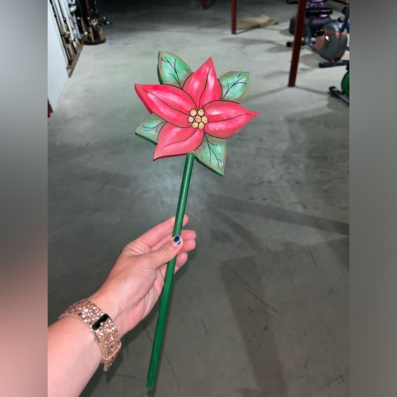 POINSETTIA STICK - Picture 1 of 3
